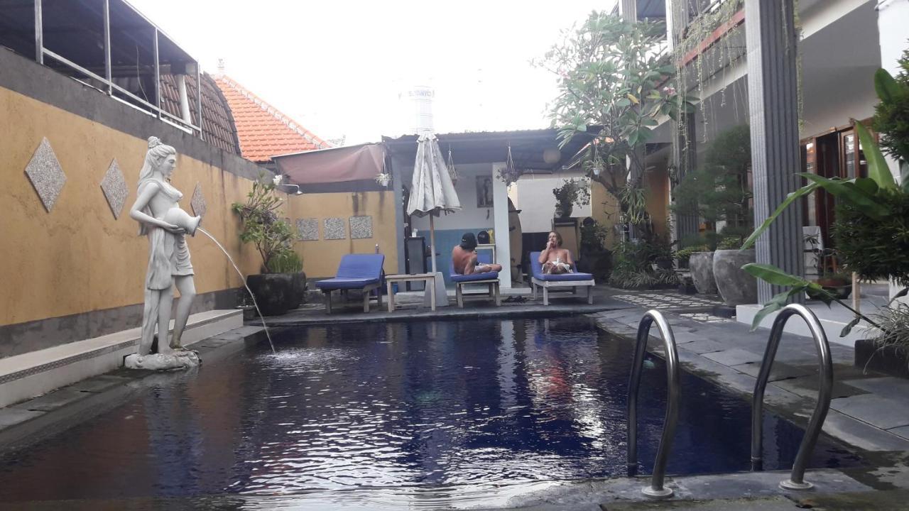 Sanata Yoga Guesthouse Canggu  Exterior photo