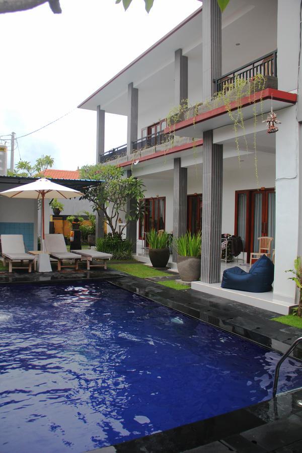 Sanata Yoga Guesthouse Canggu  Exterior photo